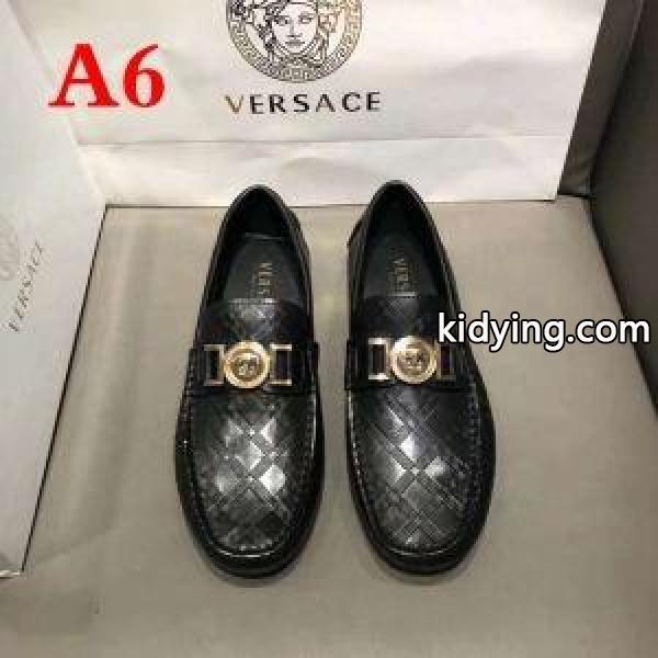 今シーズン注目のアイテム VERSACE ヴェルサーチ 大人気限定 多色可選 カジュアルシューズ 日本より安い_ヴェルサーチ VERSACE_ブランド コピー 激安(日本最大級)-5