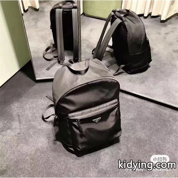 PRADA プラダ コピー プレミアム シンプルな バックパック メンズ ブラック 限定モデル-7