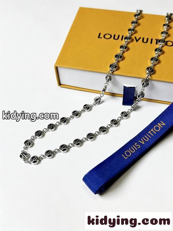 チェーン ネックレス ロングタイプ モダンアクセント 高級 LOUIS VUITTON ルイヴィトン コピー-4