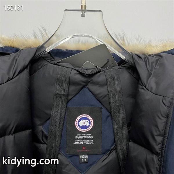 2025秋冬 ネイビー 防寒ファー付きダウンジャケット スーパーコピー カナダグース Canada Goose-1