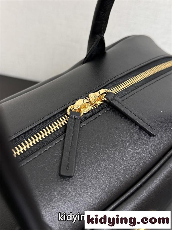 実用性抜群CHANELシャネルショルダーバッグスーパーコピー26S ボウリングバッグおしゃれ-3