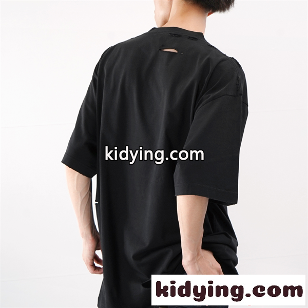 バレンシアガ コピー Balenciaga 651795 半袖Tシャツ ブラック ダメージ加工 ロゴプリント オーバーサイズ クラッシュデザイン ストリート系 メンズ-2