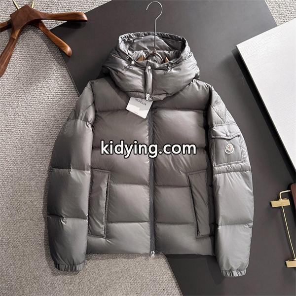MONCLER グレーフード付 シックデザイン モンクレール コピー ダウンジャケット 防寒仕様-0