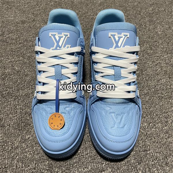 オシャレに圧倒的な人気の LOUIS VUITTON ルイ ヴィトン LV Trainer 新定番人気セール カジュアルシューズ__ブランド コピー 激安(日本最大級)-0