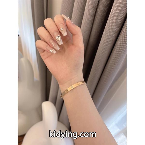 素敵❤カルティエ バングル コピー❤Cartier  アクセサリーコーデお洒落男女OK上質なアイテム-2