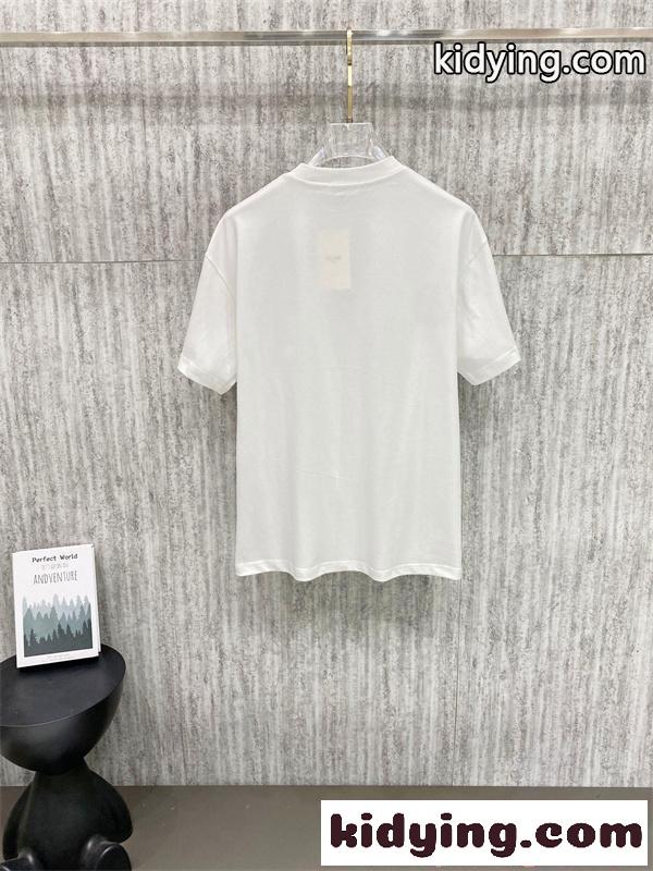 ワンポイントロゴ CELINE 半袖Tシャツモノトーンスタイル セリーヌ コピー 着回しアイテム-2