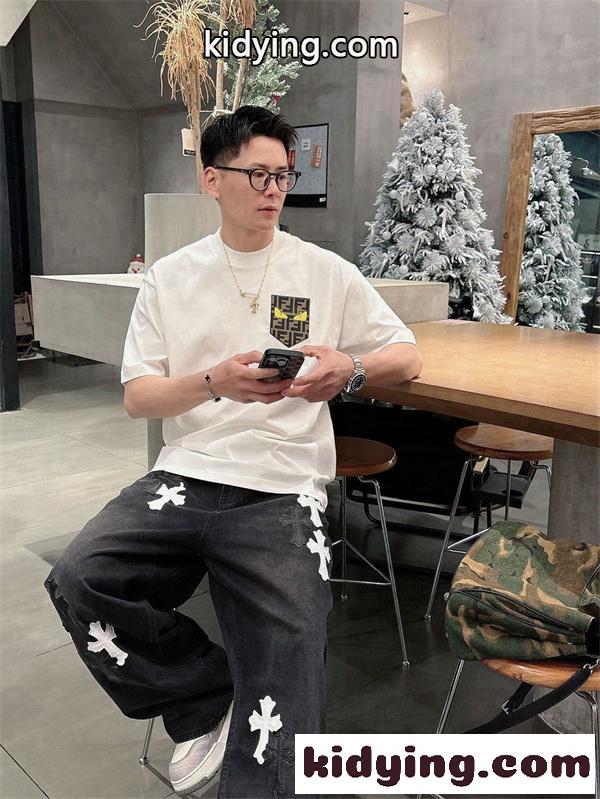 ハイエンドファッション トレンドコレクション ユニセックス FENDI フェンディ コピー 半袖Tシャツ-5