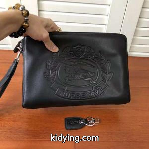 ファッションの最先端! バーバリー着は持つべき BURBERRY ポーチ 上品でファッション_バーバリー メンズバッグ_バッグ メンズ_スーパーコピーブランド激安通販 専門店-0
