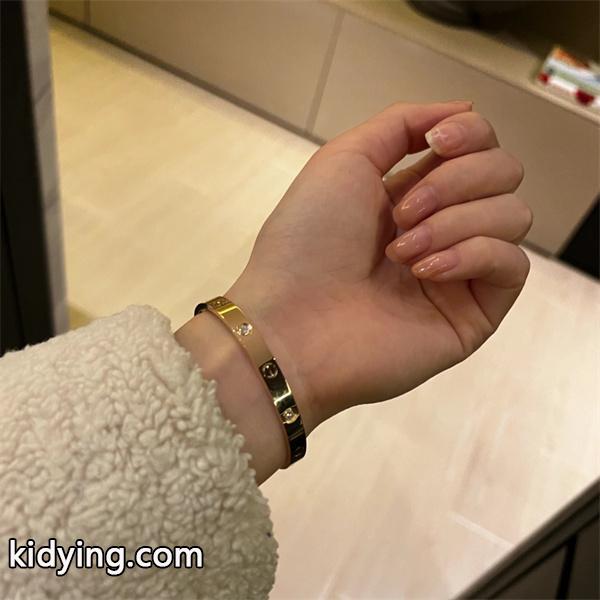 素敵❤カルティエ バングル コピー❤Cartier  アクセサリーコーデお洒落男女OK上質なアイテム-0