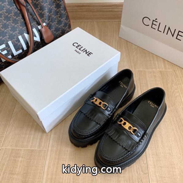 大人らしく履きこなすことが魅力 CELINE セリーヌ偽物シューズ ベーシックデザイン レディース用 脱ぎ履きしやすい-0