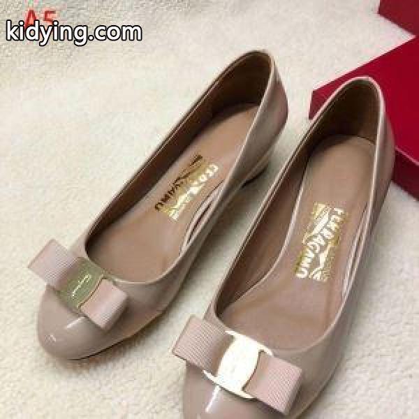 サルヴァトーレフェラガモ FERRAGAMO ローファー 多色可選2019春夏まだまだトレンド オシャレスタイルは今季も_フェラガモ FERRAGAMO_ブランド コピー 激安(日本最大級)-4