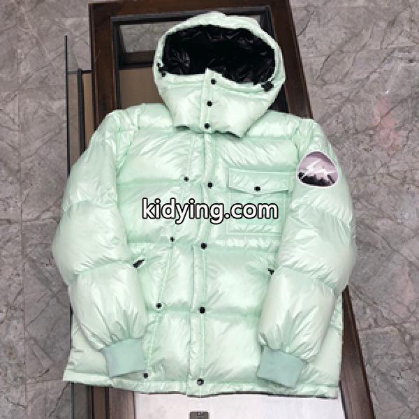 Moncler × Fragment モンクレール 新作 ダウンジャケット 肌寒い日に着用する 綺麗に決まるフォルム!-0