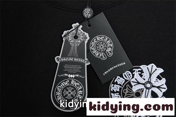 ホワイト 半袖Tシャツ Chrome Hearts クロムハーツ コピー 胸元ワンポイントロゴ バックビッグクロスグラフィック クルーネック モノトーンデザイン-10