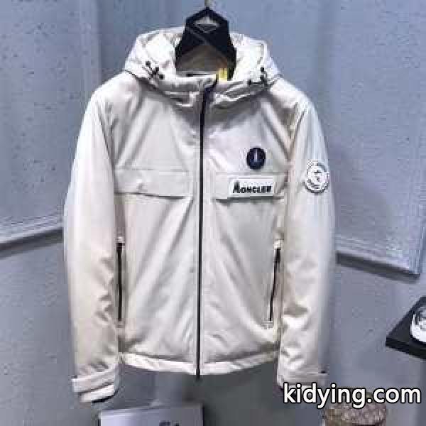 モンクレール 簡単にコーデをおしゃれに演出 MONCLER 2色可選 落ち着いた秋冬ファッションを楽しむ メンズ ダウンジャケット 普段使いもオフィスもOK_モンクレール MONCLER_ブランド コピー 激安(日本最大級)-1