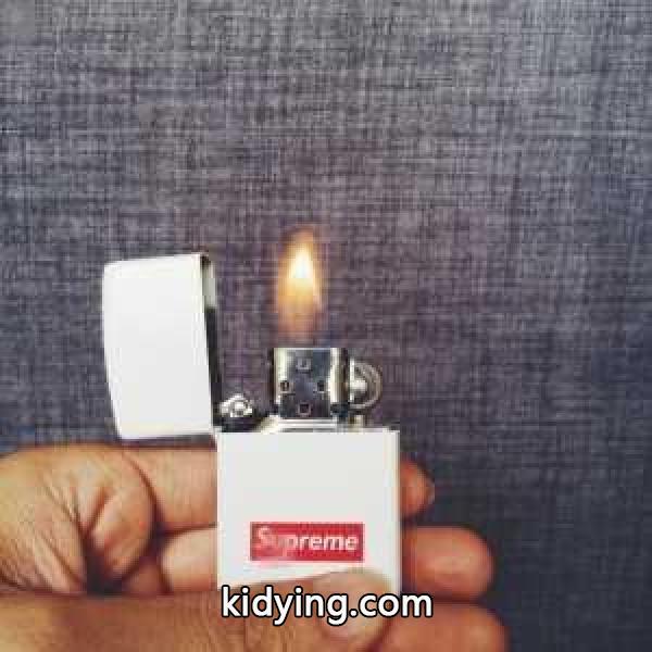個性的 2015 SUPREME シュプリーム ライター　オイルライター（オイルとフリント不込）3色可選_シュプリーム SUPREME_ブランド コピー 激安(日本最大級)-1