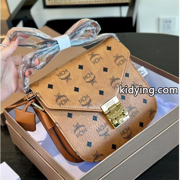 エムシーエム MCM ショルダーバッグ 秋冬の必需品 秋冬らしい落ち着いた雰囲気も演出_ MCM_ブランド コピー 激安(日本最大級)-0