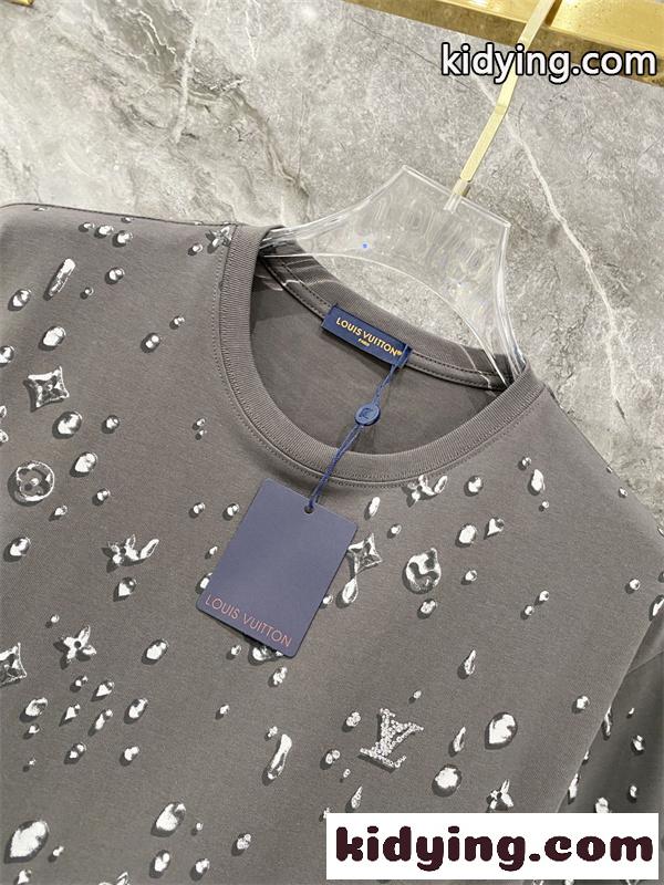 グレー 半袖Tシャツ Louis Vuitton メタリックモノグラム ルイヴィトン コピー しずく柄プリント クルーネック 総柄デザイン-1