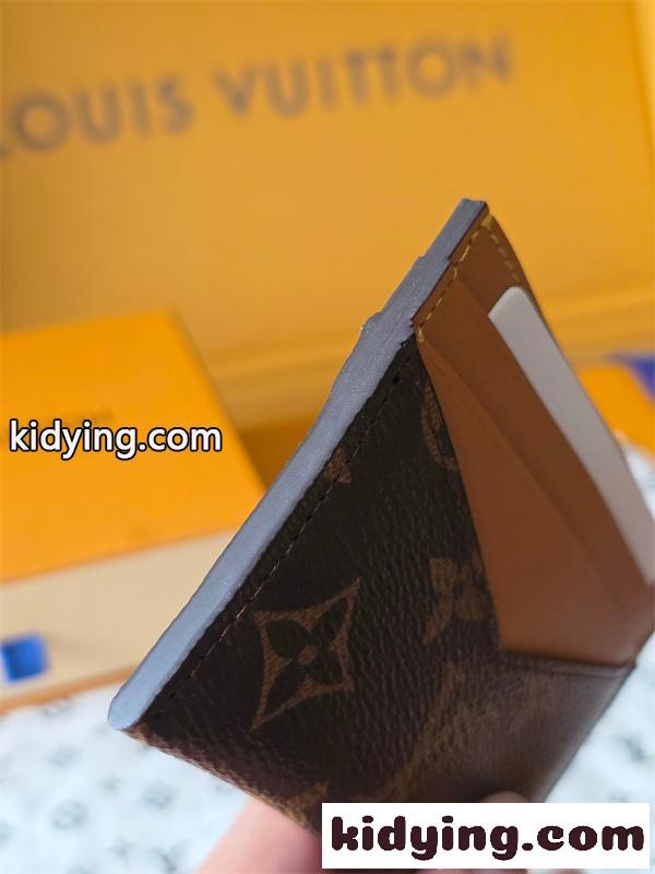 Louis Vuitton コピー ルイヴィトン M14733 カードケース モノグラム カードホルダー スリム設計 V字ポケット コンパクト財布 名刺入れ メンズ レディース-4