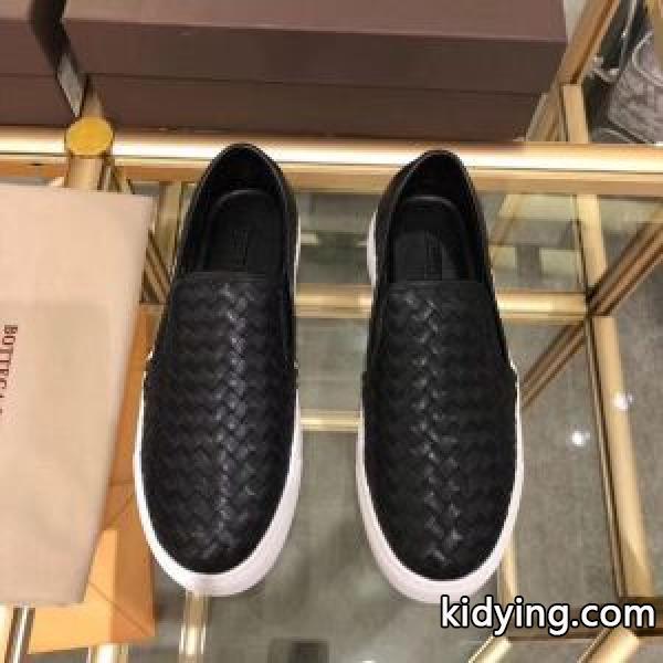 極上シューズ ボッテガ ヴェネタ 希少性の高いBOTTEGA VENETA 2色可選 スリップオン圧倒的人気新着_スニーカー、靴_メンズファッション_スーパーコピーブランド激安通販 専門店-0