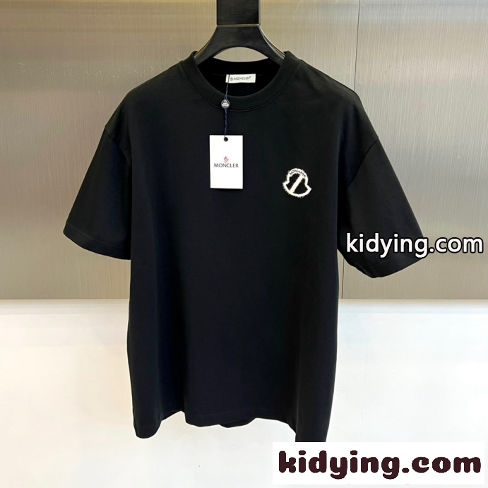 コーデの完成度を高める お手頃プライス モンクレール半袖Tシャツコピー MONCLER _ブランド激安173-71.5㎏着用Mサイズ-0
