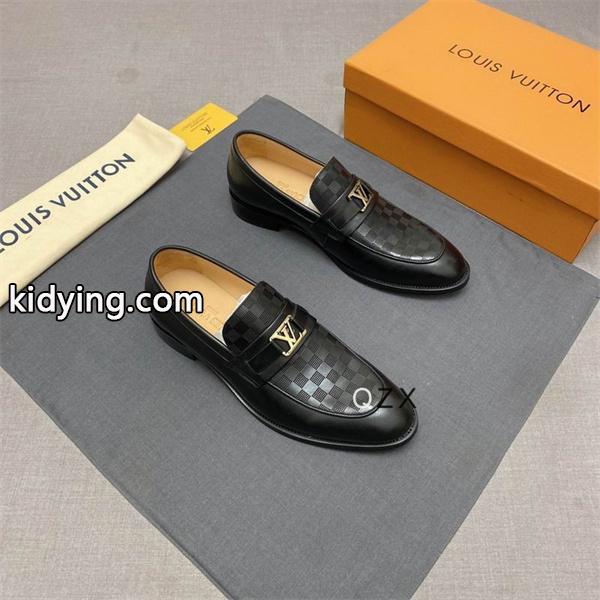 LOUIS VUITTON 多色使いが魅力の 人気爆発新作登場 ルイ ヴィトン 最新入荷_ルイ ヴィトン LOUIS VUITTON_ブランド コピー 激安(日本最大級)-0