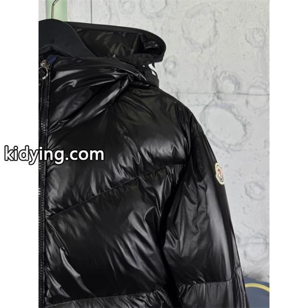 2025秋冬新作 極上光沢ブラック 軽量・極暖 モンクレール MONCLER コピー ショートダウンジャケット-2