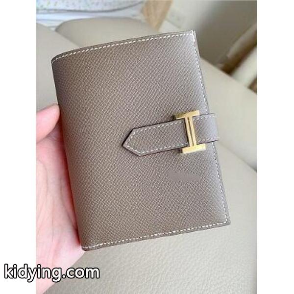 エルメス HERMES ベアン 二つ折り財布 レディース 2021年春夏流行り コンパクト レザー　プレゼント人気-0