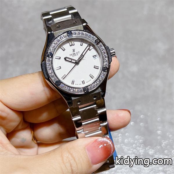 HUBLOT ブラックダイヤモンド装飾 シルバーブレス ユブロット コピー 時計 フェミニン 高品質 腕時計-1