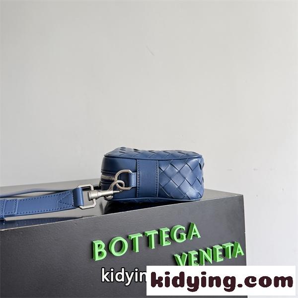 BOTTEGA VENETA INTRECCIATOボッテガ ヴェネタ カメラバッグコピーショルダー2026最新ユニセックス-1