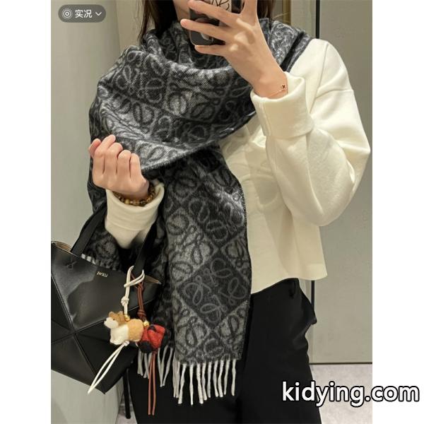 オシャレ❤ロエベマフラースーパーコピーLOEWE新作秋冬トレンドプレゼント最適180cm*38cm-3