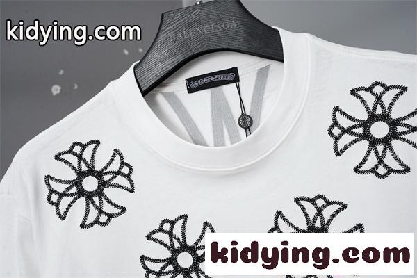 激安 刺繍Tシャツ クロムハーツ コピー CHROME HEARTS クロス刺繍 ブラック ホワイト 半袖 ビッグシルエット ストリート系 ユニセックス フラワークロス バックデザイン 高見え 夏コーデ-6