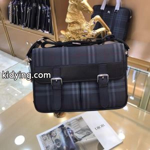 ビジネスバッグ 2019年春夏のトレンドアイテム 夏っぽさ新作アイテム バーバリー BURBERRY_バーバリー メンズバッグ_バッグ メンズ_スーパーコピーブランド激安通販 専門店-0