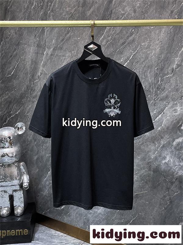 ブラック 半袖Tシャツ Chrome Hearts クロムハーツ コピー フローラルクロス背面ロゴ ゴシック英字 クルーネック ゆったりシルエット-1