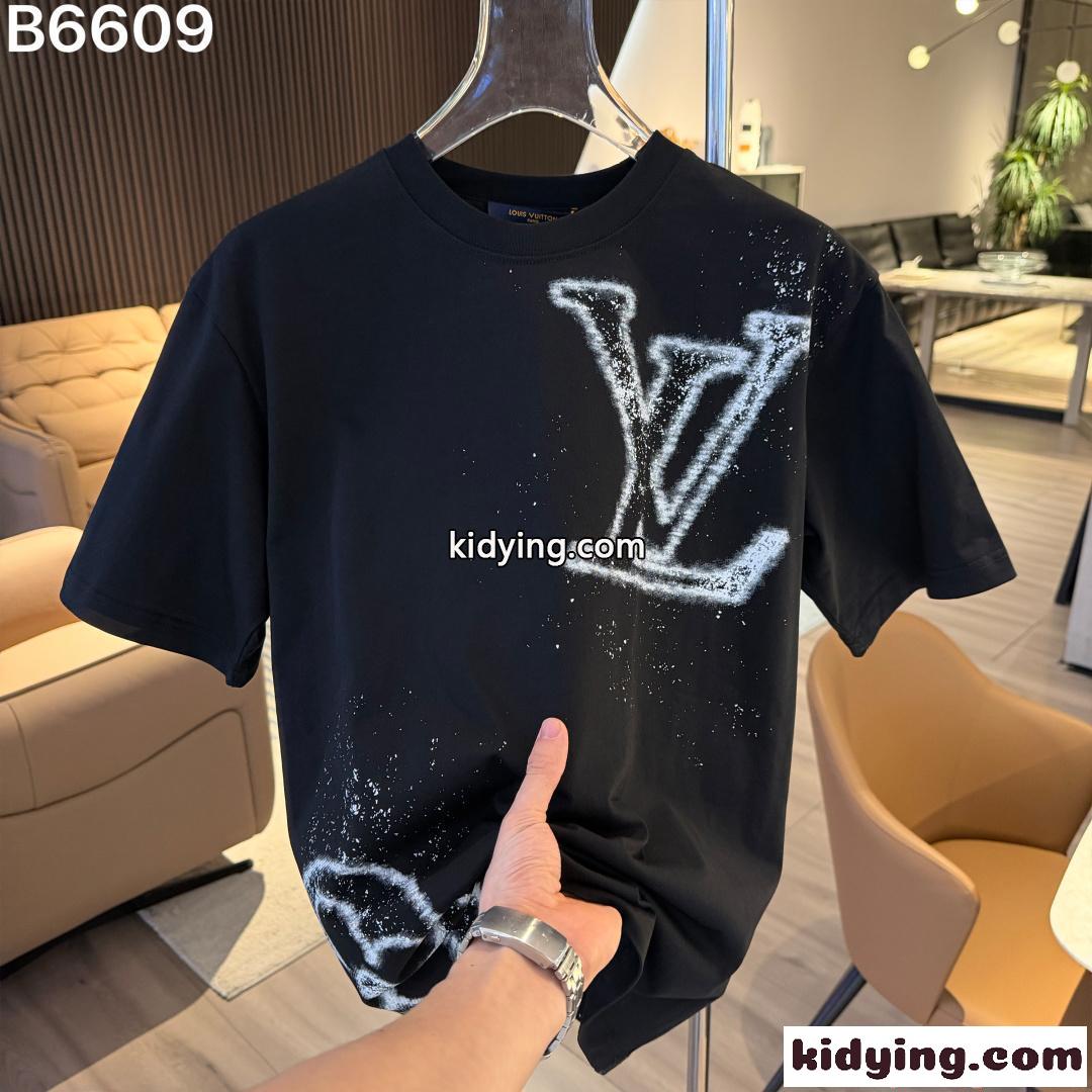 メンズ ルイヴィトン コピー 半袖 LouisVuitton スプレー加工 フラワーモチーフ ブラック ホワイト モダン カジュアル-0