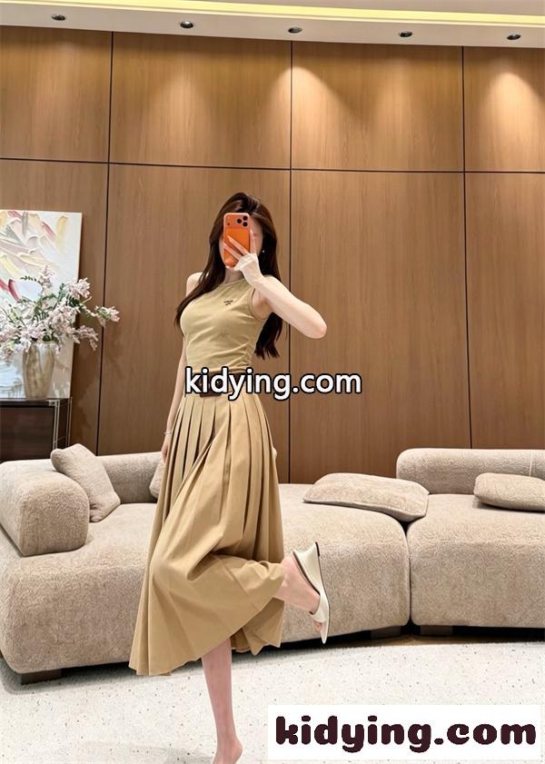 女性らしいPradaプラダワンピースコピー 2026優しい雰囲気合わせやすい-3