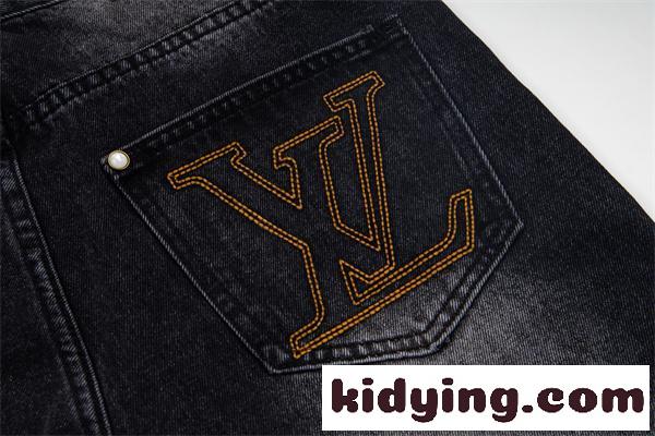 バックロゴ刺繍 メンズ ウォッシュ加工 ワイドシルエット 着映え LOUIS VUITTON ルイヴィトン コピー デニムパンツ 存在感抜群-5