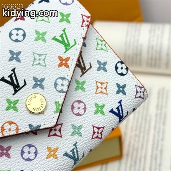 お洒落な存在感 大絶賛! 2025春夏 ルイ ヴィトン 財布コピー LOUIS VUITTON_ブランド コピー 激安(日本最大級)-4