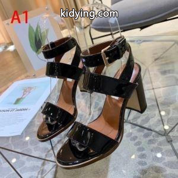 VALENTINO サンダル レディース 今季で一番流行っているコレクション ヴァレンティノ スーパーコピー ３色選択可 高品質-0