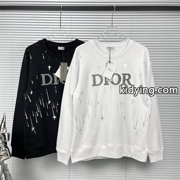 ディオール トレーナコピーDIOR 秋冬におすすめ着こなし 秋冬らしいカジュアルな雰囲気を持つ__ブランド コピー 激安(日本最大級)-0