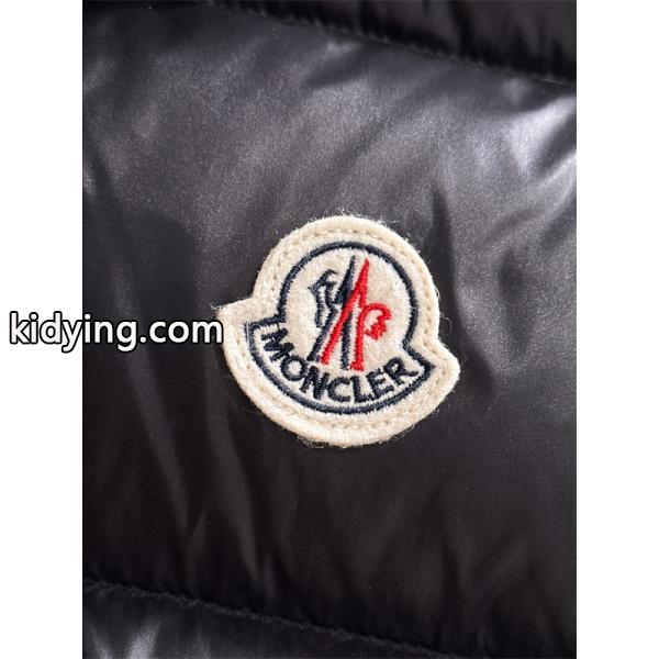 ブラック光沢感 フード付 モンクレール スーパーコピー ダウンベスト 秋冬コーデ MONCLER-2