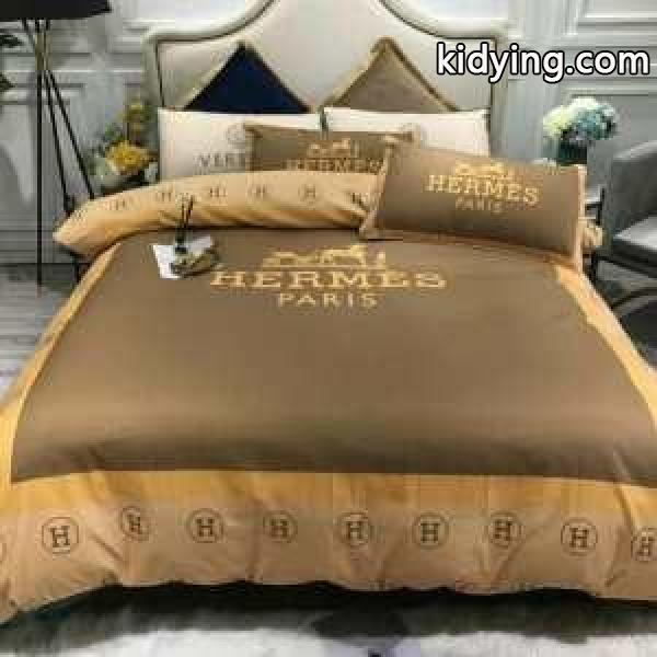 寝具4点セット エルメス HERMES 寒い季節を彩るアイテム 2019秋冬におすすめ着こなし_エルメス HERMES_ブランド コピー 激安(日本最大級)-0