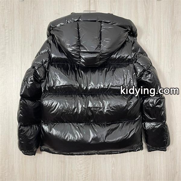 上質素材 2025秋冬必須アイテム ブラック 当店イチオシ 新作 MONCLER モンクレール コピー ダウンジャケット-1