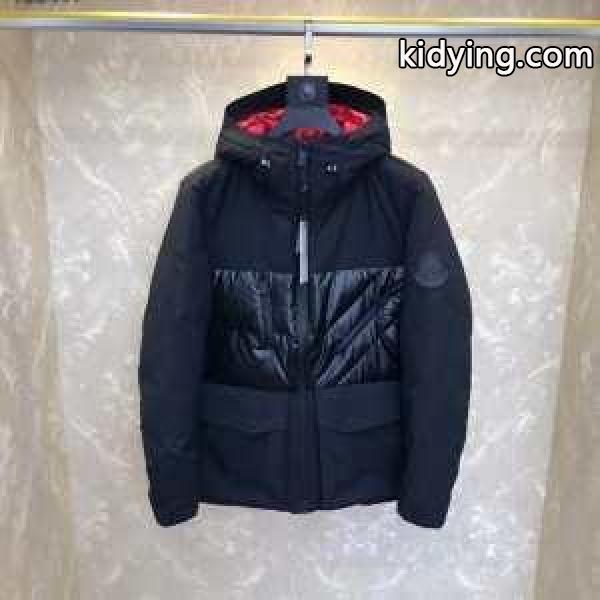 季節を感じた秋冬ファッション モンクレール 冬ファッションの定番 MONCLER メンズ ダウンジャケット季節感溢れる秋らしいコーデ_モンクレール MONCLER_ブランド コピー 激安(日本最大級)-0