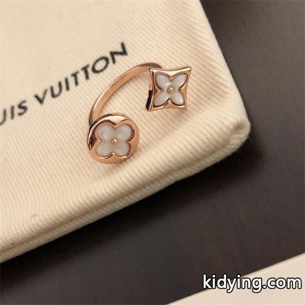 シルバーメッキ 刻印精密 LOUIS VUITTON サイネット スーパーコピー メンズ指輪 マスキュリン 2025秋冬-3