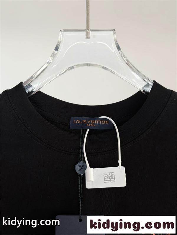 入手困難 半袖Tシャツ LOUIS VUITTON ルイヴィトン コピー プリント コットン素材 存在感演出-2