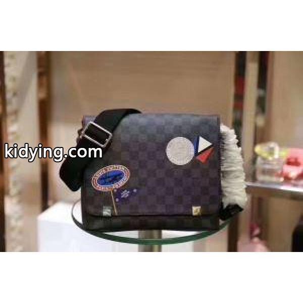 ショルダーバッグ 魅力ファッション LOUIS VUITTON 超激得2017ルイ ヴィトン_ルイ ヴィトン LOUIS VUITTON_ブランド コピー 激安(日本最大級)-0