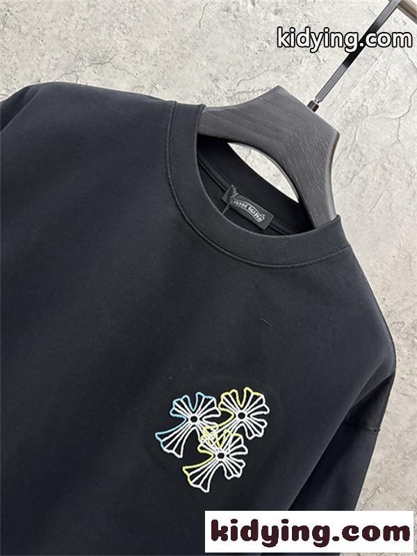 ブラック 半袖Tシャツ Chrome Hearts クロムハーツ コピー マルチカラークロス刺繍風 胸元ワンポイント クルーネック ゆったりシルエット-3