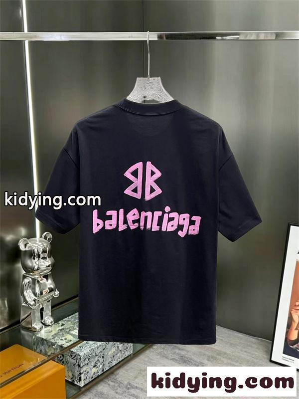 ブラック 半袖Tシャツ バレンシアガ コピー ピンク バックプリント ストリート Balenciaga 映えデザイン-1