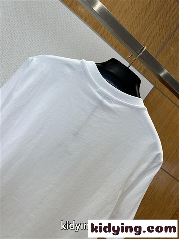 ホワイト ブラック 半袖Tシャツ MONCLER モンクレール コピー 胸元ロゴワッペン クルーネック 無地調 シンプルカジュアルトップス-9