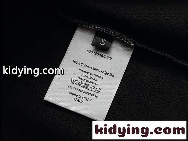 ミニロゴデザイン モノトーンスタイル シックコーデ DIOR ディオール コピー 半袖Tシャツ 清潔感のある印象-9